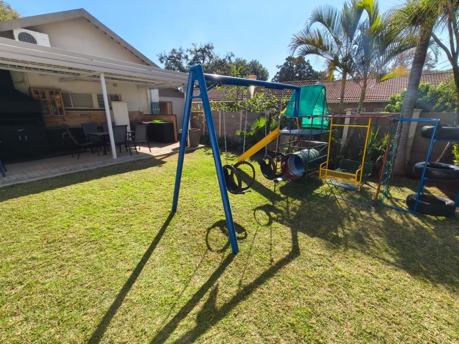 4 Bedroom Property for Sale in Safari Gardens North West